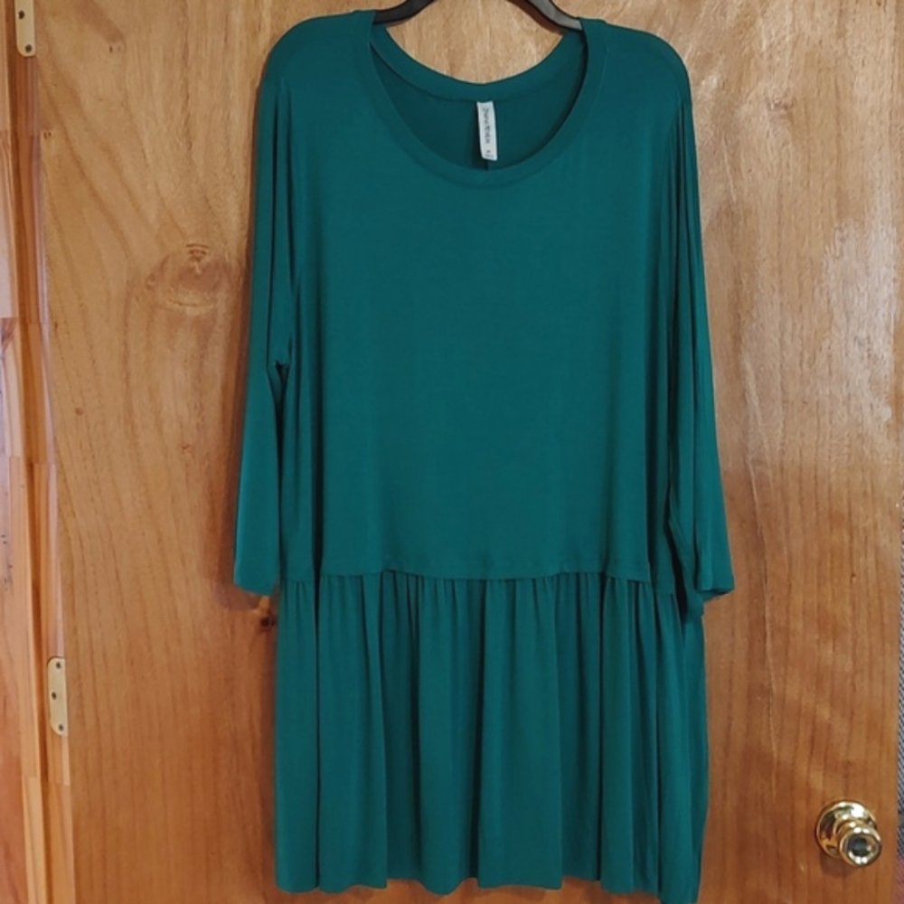 Zenana Premium Flowy Jersey Knit Swing Dress Green ¾-Sleeve Lagenlook Size 3X